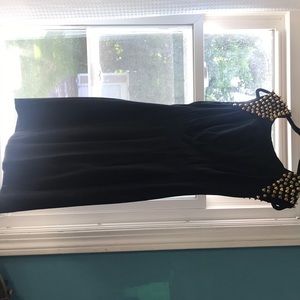 Black fitted little dress